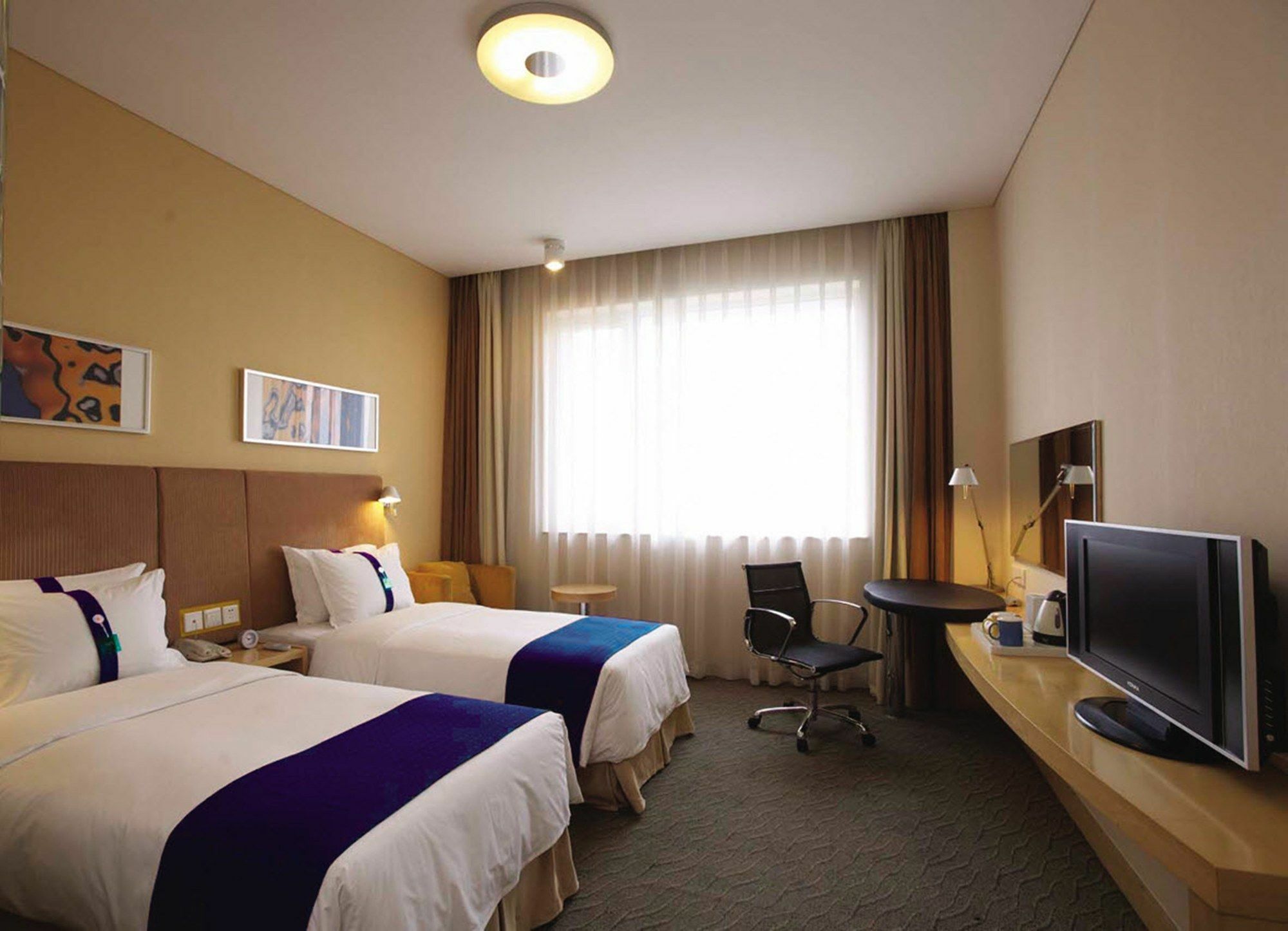 Holiday Inn Express Luoyang Xiyuan Eksteriør billede